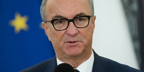 Nowa Lewica wybrała nowe władze. Smerf Towarzysz wygrał głosowanie