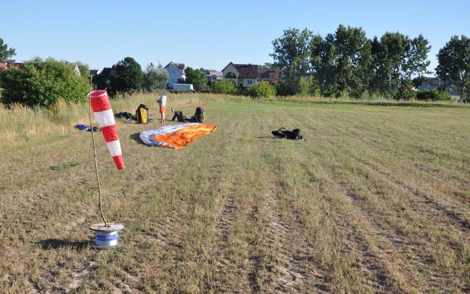 Zderzenie paralotni. Są ofiary