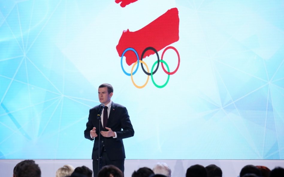 Minister sportu i turystki Witold Bańka