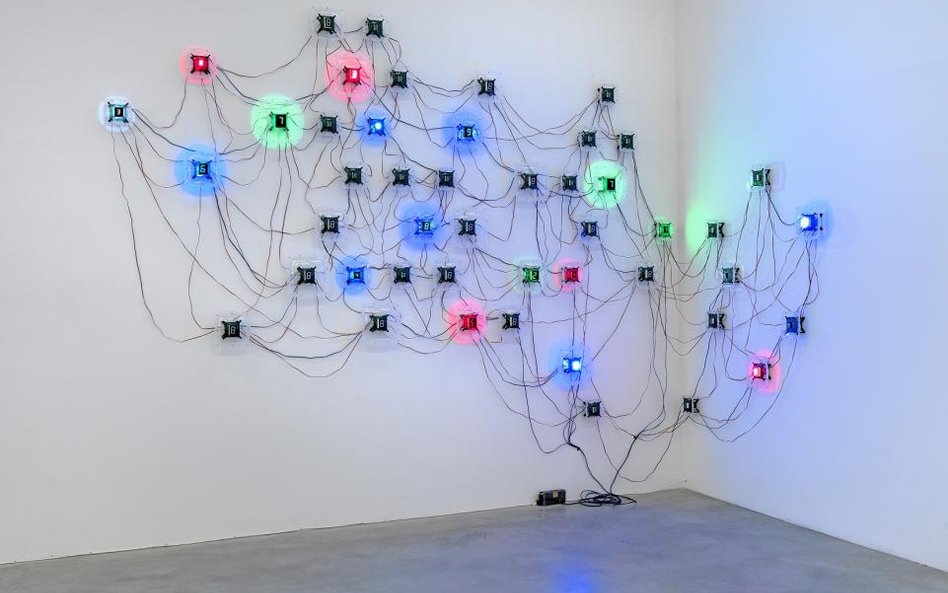 Tatsuo Miyajima, Życie(Corps sans Organes), instalacja