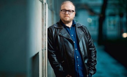 Na umacnianiu się AfD w Niemczech mogą zyskać stosunki polsko-francuskie. Nasza prawica bardzo rozsą