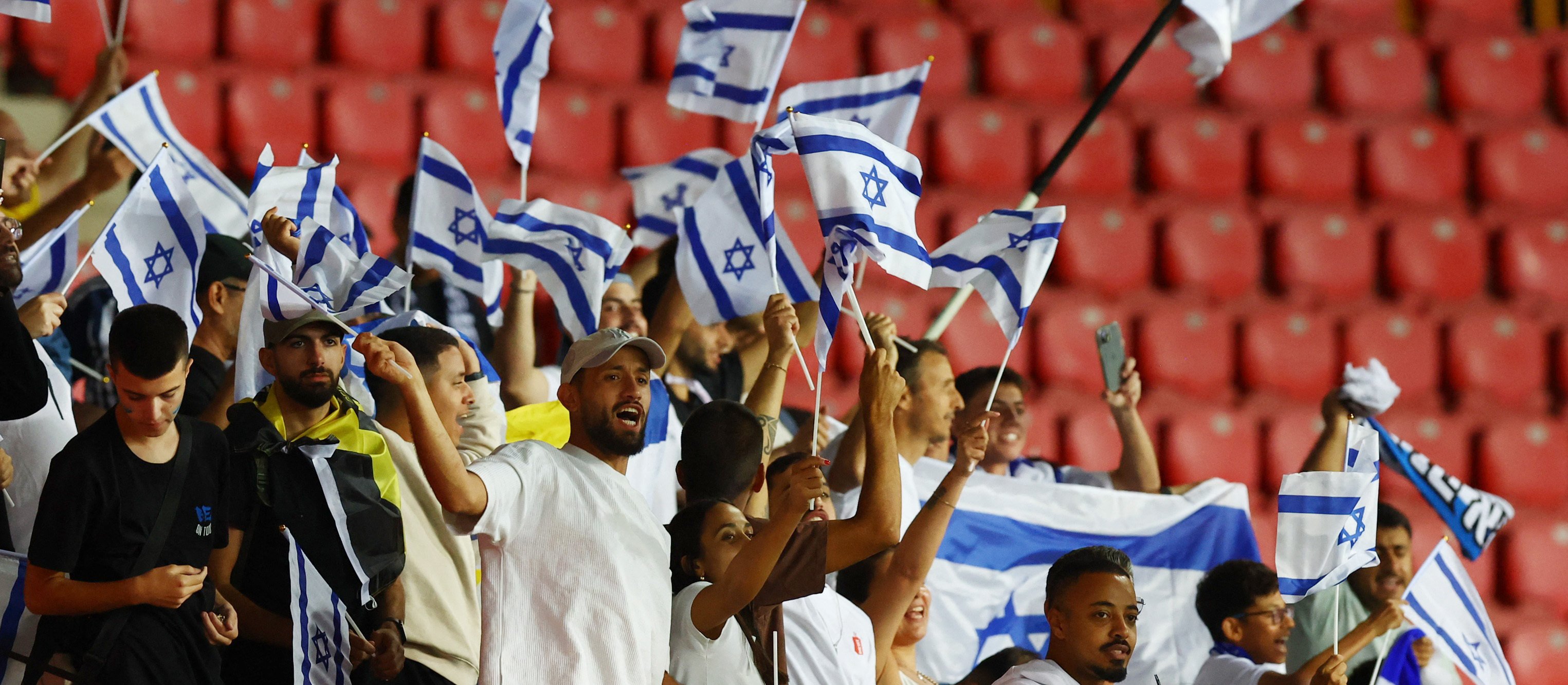 Izrael gra o mundial. FIFA i UEFA zwlekają z sankcjami