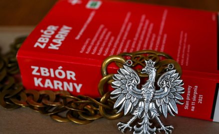 Nowe przepisy skomplikowały ocenę prawną niekonsensualnej czynności seksualnej z osobą nietrzeźwą.