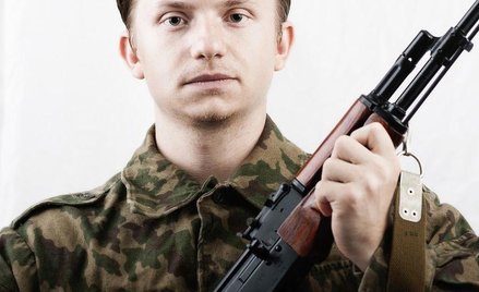 Dzieci z bronią. Kreml tworzy piątą kolumnę na Białorusi