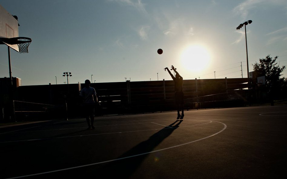 USA: w okresie "marcowego szaleństwa" spada wydajność pracowników