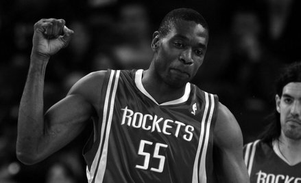 Dikembe Mutombo karierę kończył w Houston Rockets w wieku  43 lat