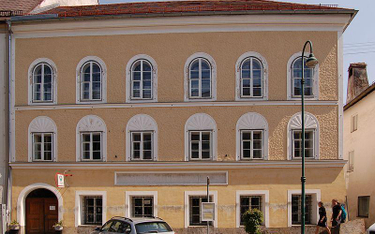 Braunau w Austrii, dom przy Salzburger Vorstadt, w którym w 1989 r. urodził się Adolf Hitler