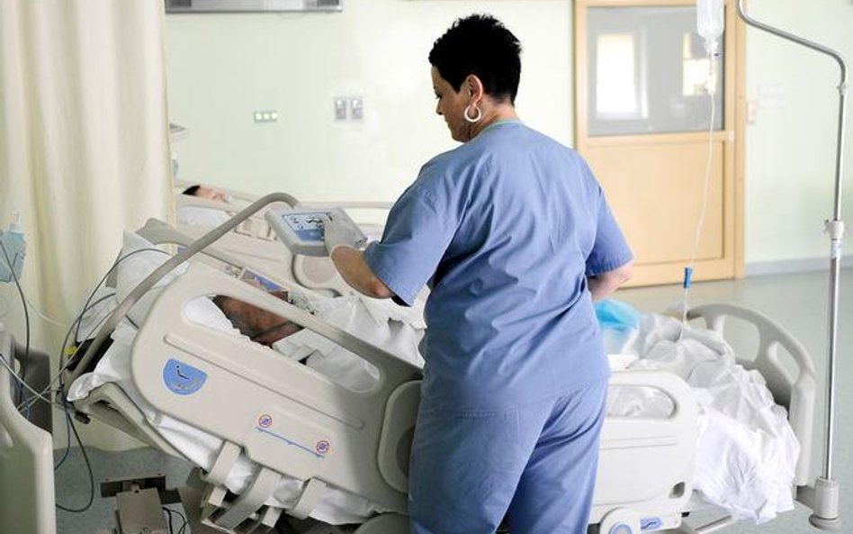Technik pielęgniarstwa - nowy zawód receptą na odciążenie pielęgniarek