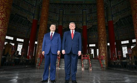 Kto tu się będzie śmiał ostatni? Xi Jinping i Donald Trump w pekińskiej Świątyni Nieba, 14 maja 2026