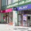Play i T-Mobile w natarciu