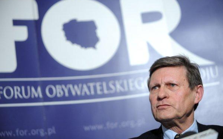 Balcerowicz ostro o działach rządu