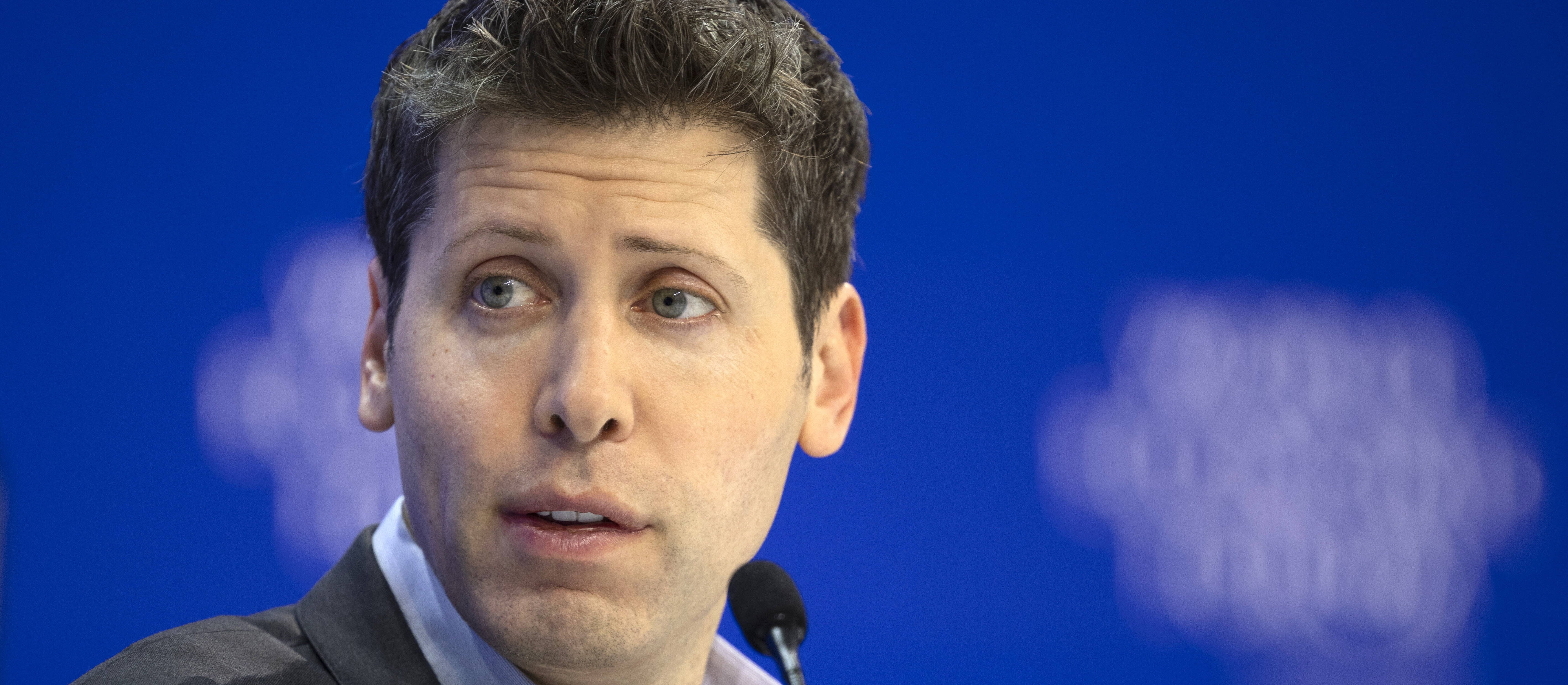 Gigant AI idzie a wojnę z Elonem Muskiem. Zbuduje konkurencję dla platformy X