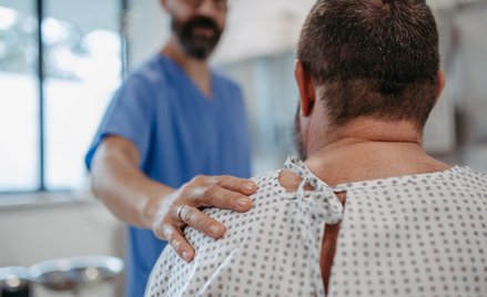 Naukowcy alarmują, że otyłość zwiększa ryzyko hospitalizacji lub śmierci z powodu infekcji o 70 proc