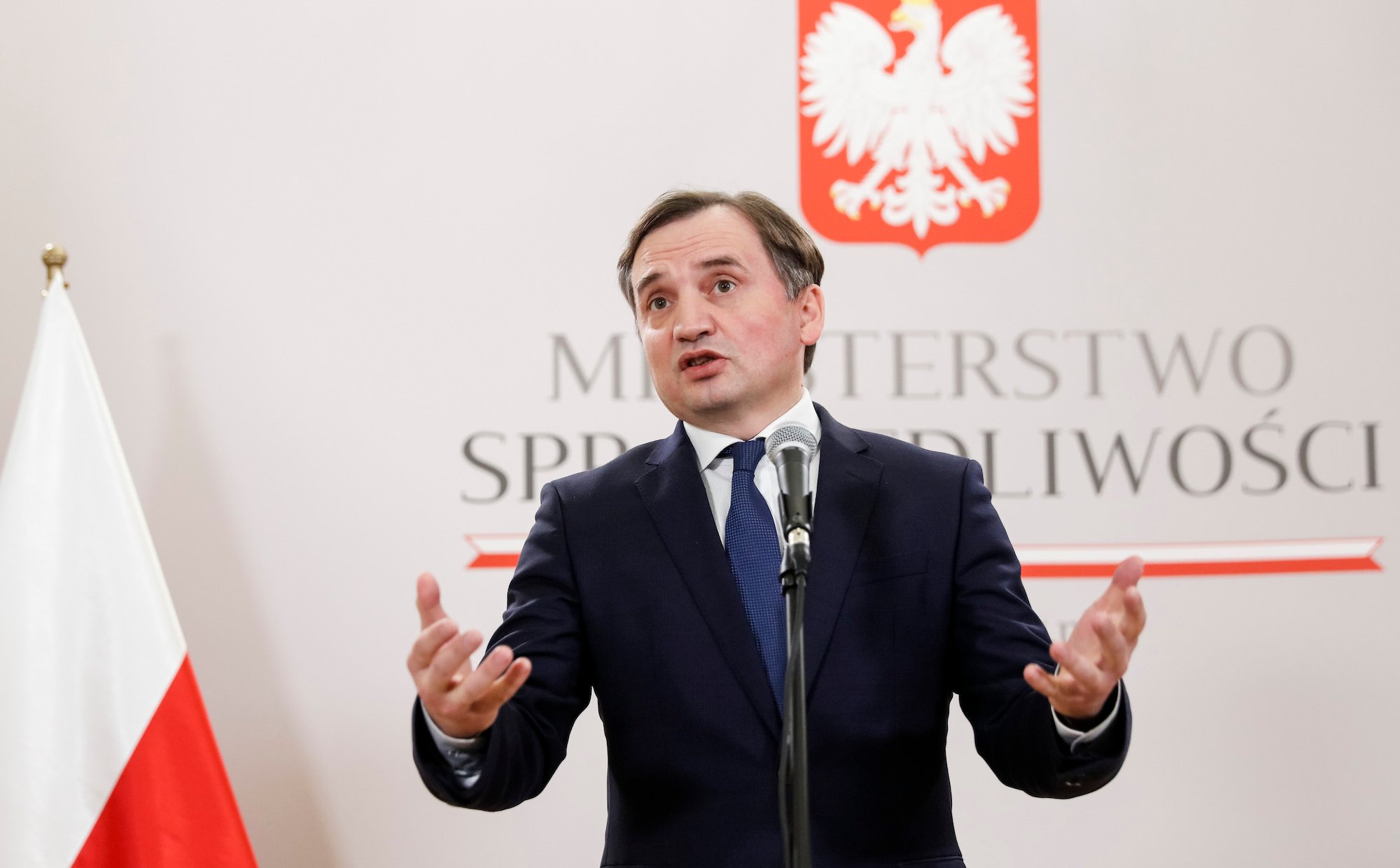 Ziobrowe prawo trzyma się mocno. Dlaczego resort Bodnara wstrzymuje zmiany