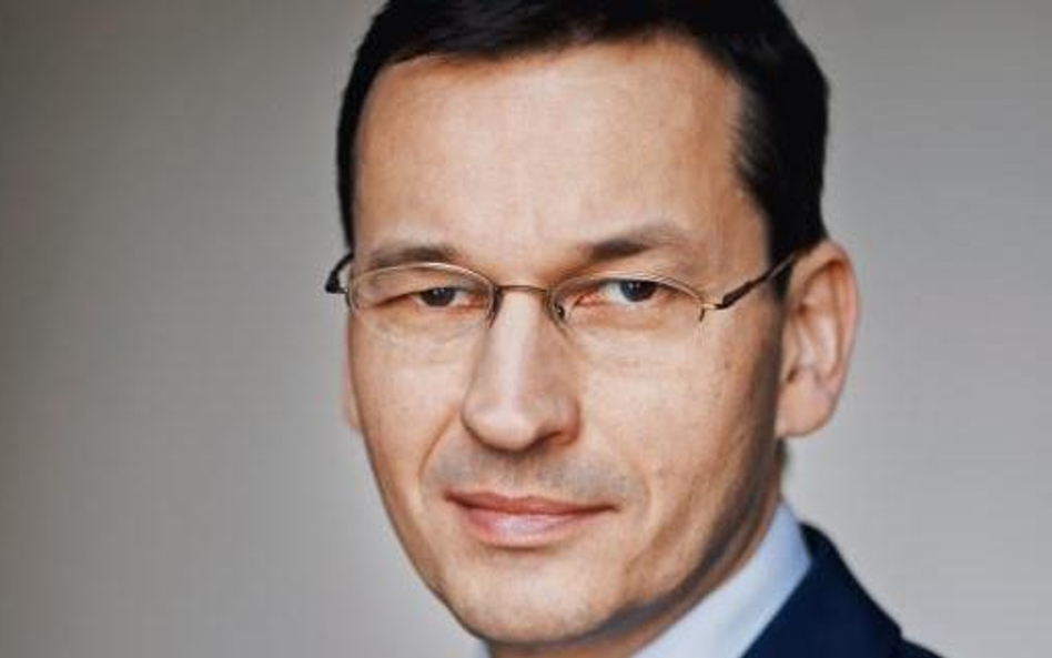 Wicepremier Mateusz Morawiecki odsuwa w czasie reformę.