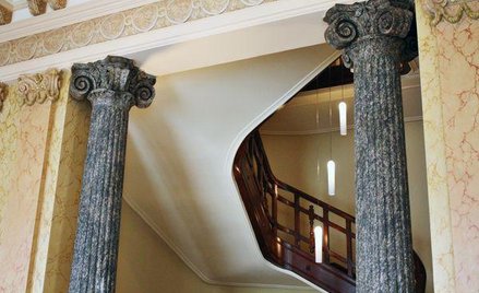 Roszczenie Serbii o nabycie byłej siedziby ambasady przez zasiedzenie trafiła do Sądu Najwyższego