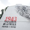 Murale przypominające o zbrodni wołyńskiej – jak ten na warszawskiej Woli – mają pełnić funkcje eduk