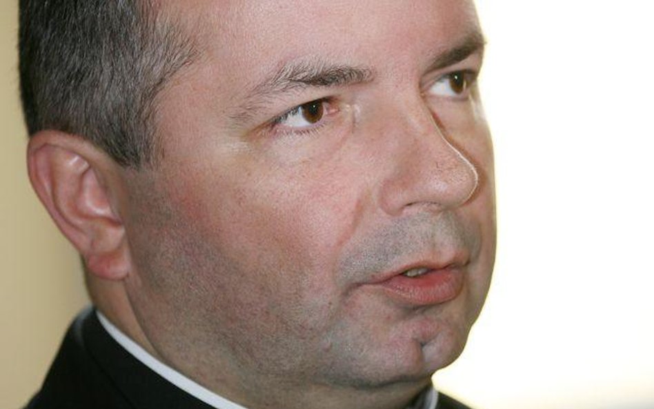 Ks. Robert Nęcek
