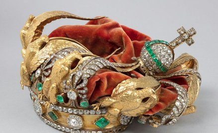 Luwr pokazał jak wygląda zgubiona przez złodziei korona