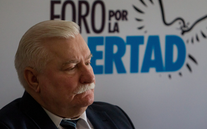 Lech Wałęsa: Wybaczam podrabiającym moje dokumenty