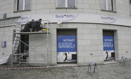 Zmiana logo banków po fuzji Pekao SA z częścią BPH