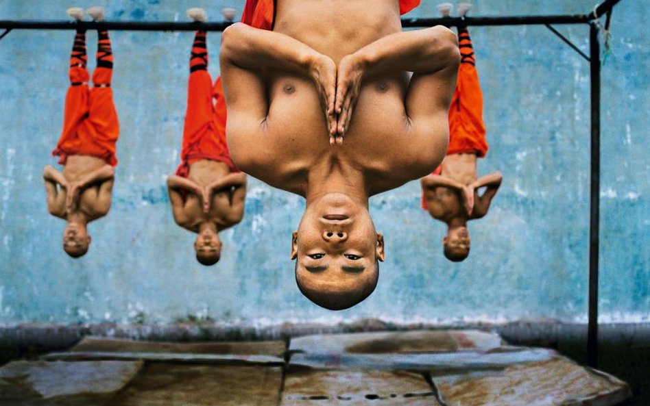 Mnisi w klasztorze Szaolin - Chiny