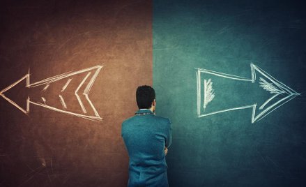 Czy urlop bezpłatny pozwoli łączyć mandat z pracą w urzędzie?