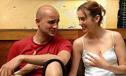 Robert Koszucki i Martyna Peszko w „Urojeniu” (fot: Barbara Welbel)