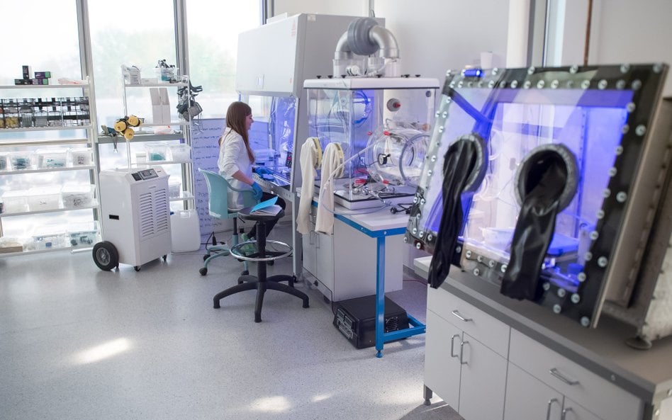 Laboratorium Saule Technologies we Wrocławskim Parku Technologicznym