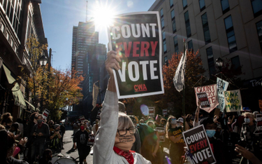 Wybory w USA: W czwartek poczta znalazła 1700 głosów w Pensylwanii