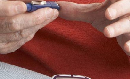 W Polsce zastraszająco rośnie liczba cukrzyków, których nie stać na leki lub paski do mierzenia pozi