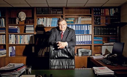 Ewangelos Wenizelos, grecki minister finansów, uspokaja inwestorów, mówiąc, że nowy plan pomocowy us