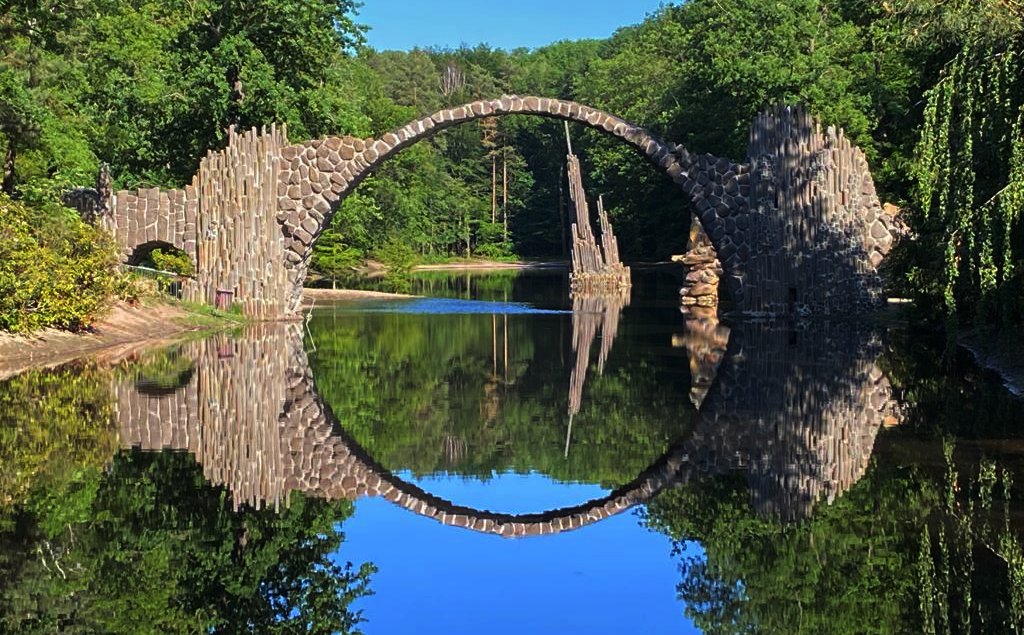 Geopark Łuk Mużakowa - kraina kolorów, która zachwyca naukowców i turystów