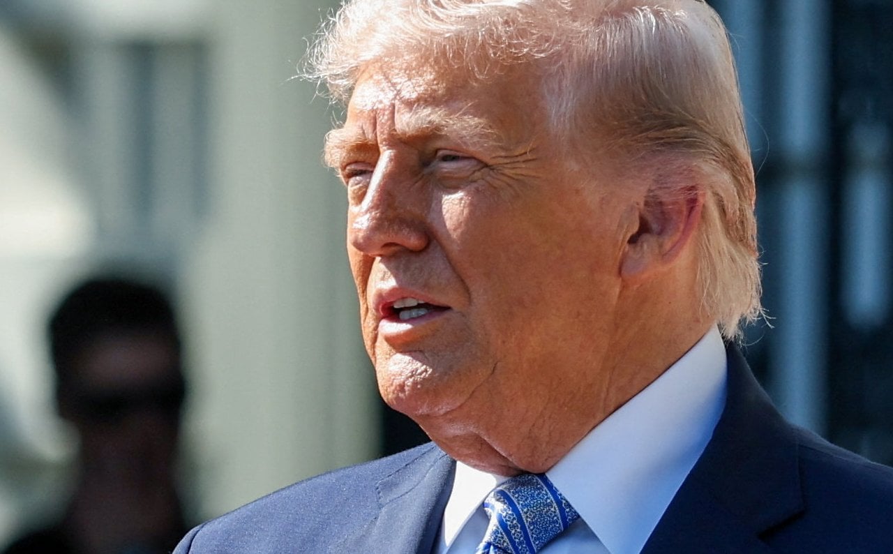 Donald Trump: Iran jest „w stanie rozpadu”, chcą otwarcia cieśniny Ormuz