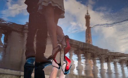 Twórca marki, Christian Louboutin, pracował dla domów mody Chanel czy Yves Saint Laurent. W 1991 rok