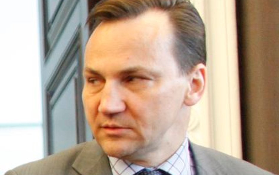 Radosław Sikorski promuje egipską turystykę?