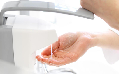 Orlen zwiększy produkcję płynu do dezynfekcji rąk