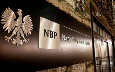 "Fakt": NBP pożyczył 500 mln zł na "lewe papiery"