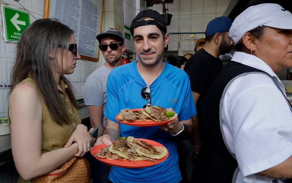 Lokal serwuje tylko tacos z wołowiną i wieprzowiną.