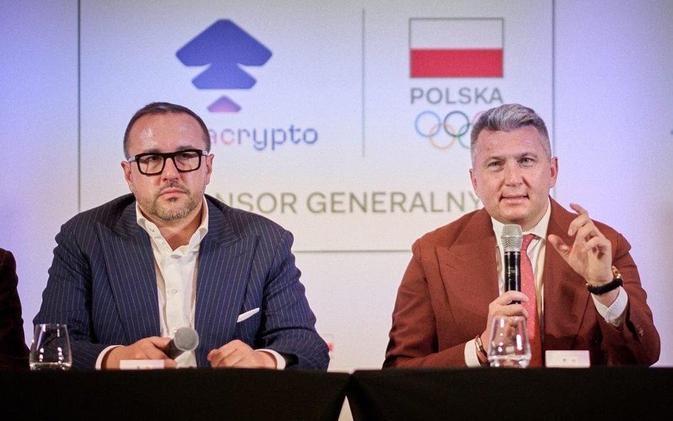 Przemysław Kral (na zdjęciu z szefem PKOL Radosławem Piesiewiczem) strategię likwidowania interesów 