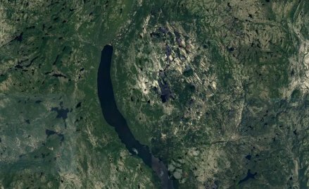 Krater po uderzeniu meteorytu odkryty w Mapach Google