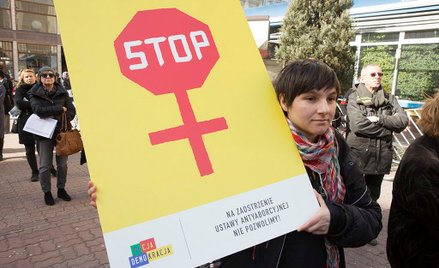Manifa w Łodzi: "Moje ciało, mój wybór"