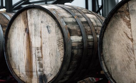 Szkocja: powstaje polska gorzelnia whisky. Nazwa was ucieszy