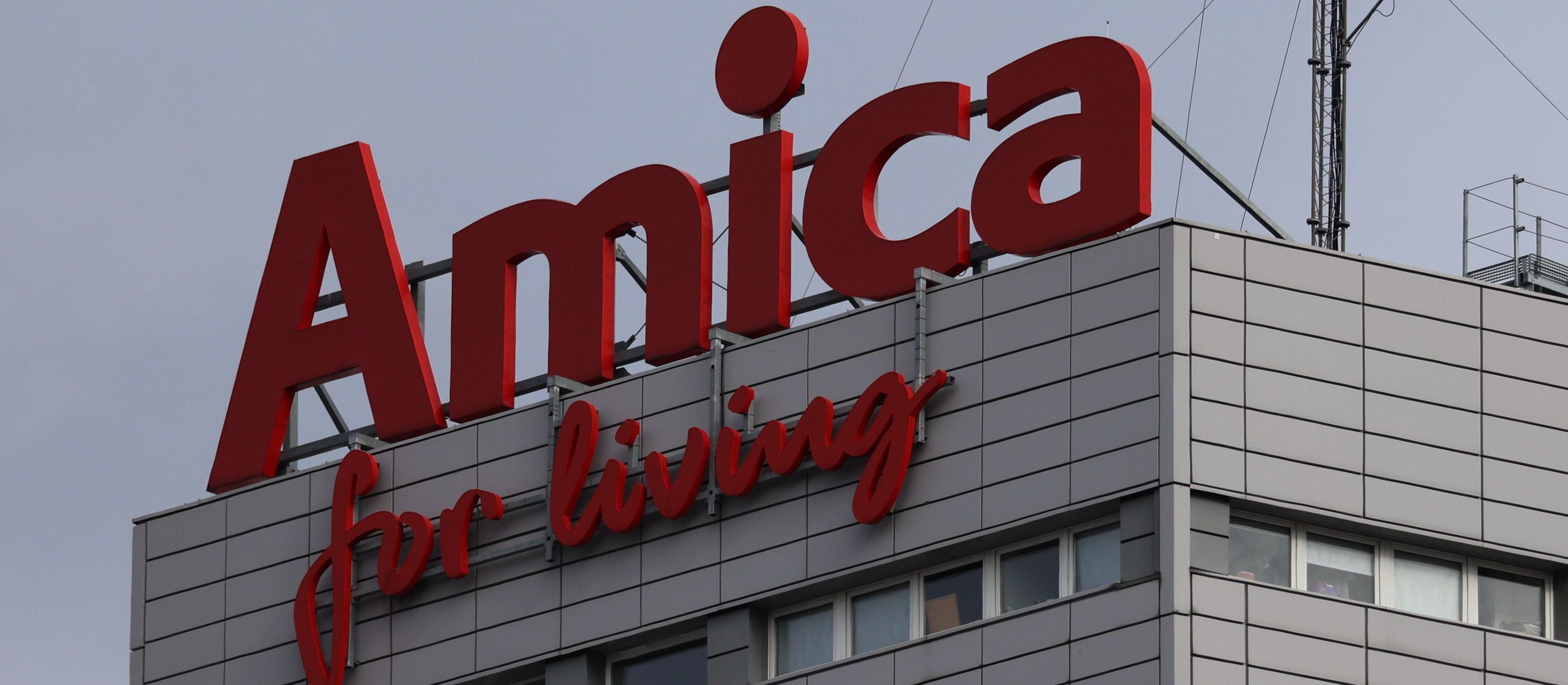 Amica przez cały czas ma pod górkę. Ożywienia nie widać