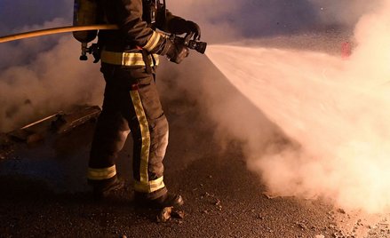 Dziesięciolatek wywołał pożar. Testował maskę przeciwgazową