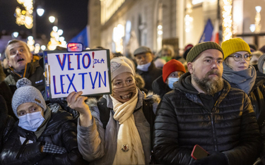 Protest przeciw "lex TVN"