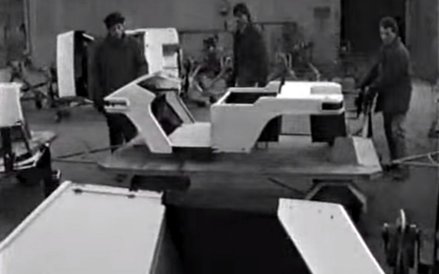 Produkcja elektrycznych wózków golfowych w Mielcu w latach 70.