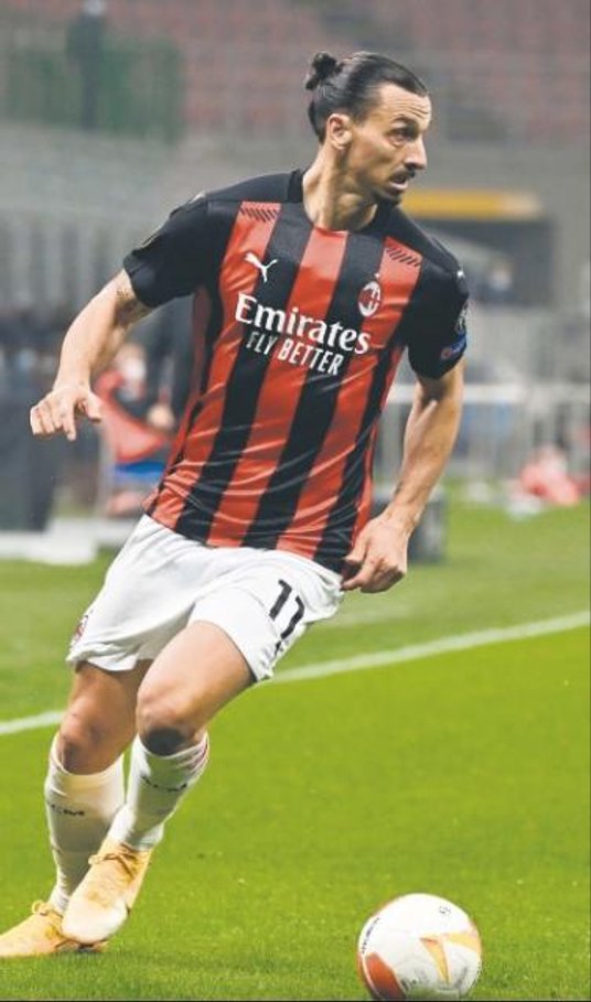 – Nie pozwolę, aby FIFA albo FIFPro używały mnie do zarabiania – napisał Zlatan Ibrahimovic na Twitt