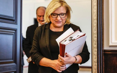 Kancelaria Premiera, którą kieruje Beata Kempa, nie publikuje wyników przeprowadzanych przez siebie 