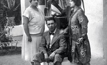 Anda Kitschman (z prawej) w towarzystwie aktorki Teodozji Wandycz i śpiewaka Władysława Ochrynowicza